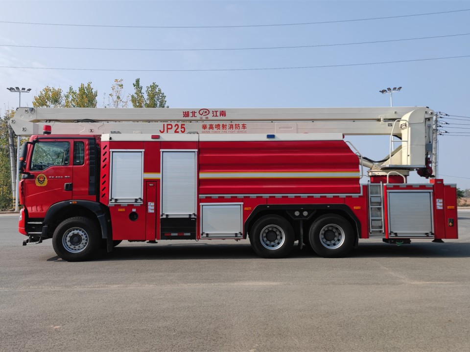 25米舉高噴射消防車(chē)圖片
